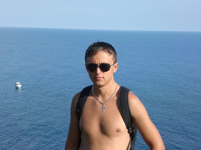 Море