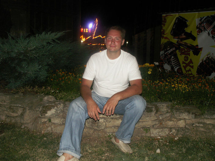 Рад новым знакомствам!