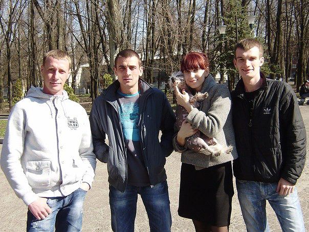я справа