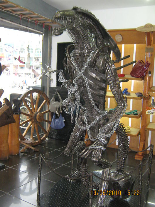 Железяка, но красиво.