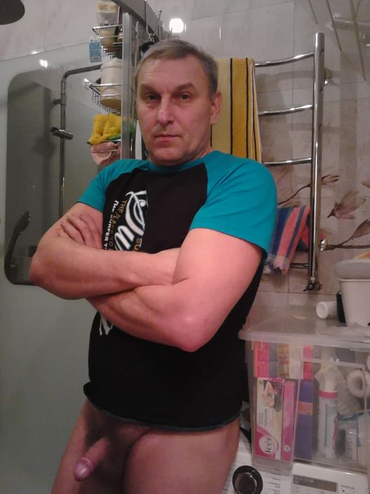 Привет. Это я