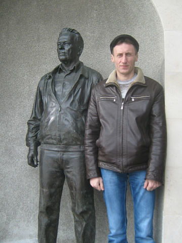 я с другом))