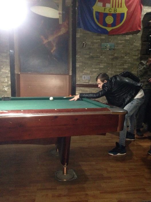 Люблю бильярд