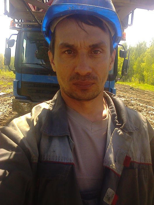 я на работе)