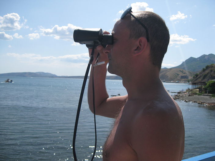 Щас кого-то найду