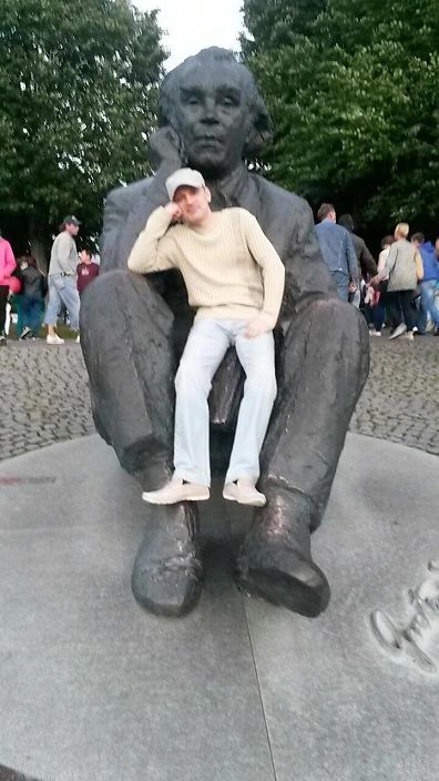 zadumalsja)))))