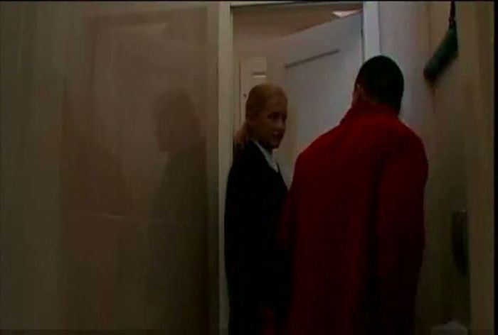 в мужском туалете