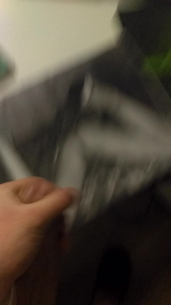 Заливаю девушек)