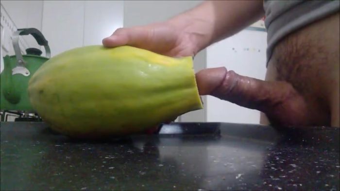 Кончил на папаю