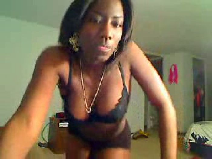 Sexy Booty Black Teen Tits & Ass Dance Striptease